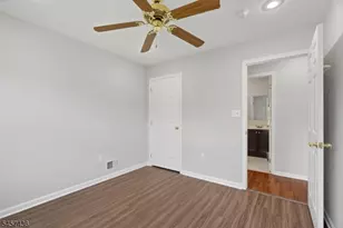 8 Ashley Ct, Franklin Township, NJ 08873 - Photo 22