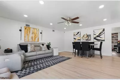 379 Chamberlain Ave, Paterson, NJ 07502 - Photo 30