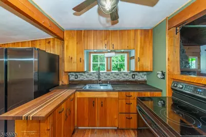 12 Hillcrest Ave, Andover Township, NJ 07860 - Photo 6