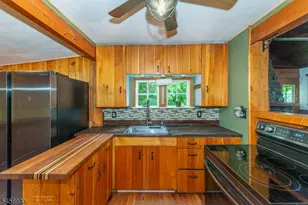 12 Hillcrest Ave, Andover Township, NJ 07860 - Photo 6