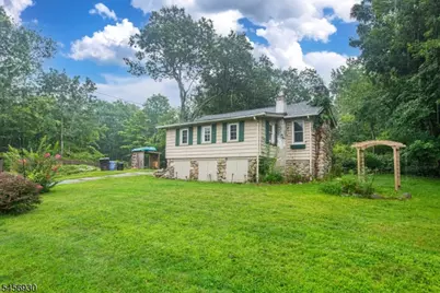 12 Hillcrest Ave, Andover Township, NJ 07860 - Photo 28