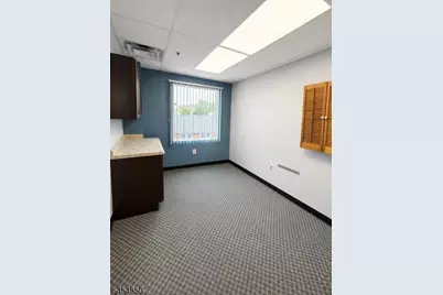 312 Belleville Tpke, North Arlington, NJ 07031 - Photo 4