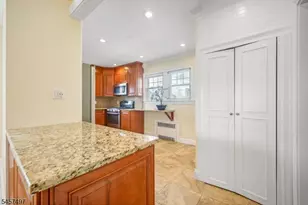 466 Beardsley Ave, Bloomfield, NJ 07003 - Photo 16