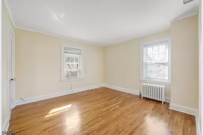466 Beardsley Ave, Bloomfield, NJ 07003 - Photo 18