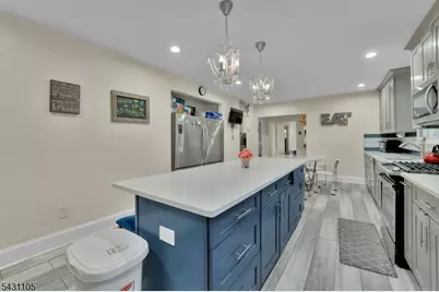 833 Salem Ave, Hillside, NJ 07205 - Photo 6