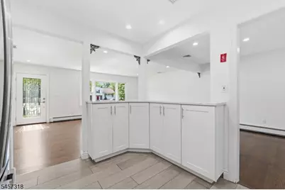 251 W Midland, Paramus, NJ 07652 - Photo 12