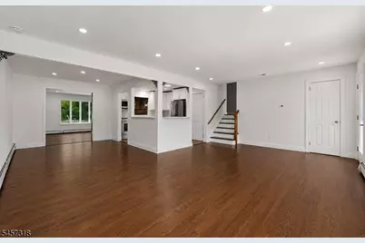 251 W Midland, Paramus, NJ 07652 - Photo 6