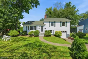 251 W Midland, Paramus, NJ 07652 - Photo 2