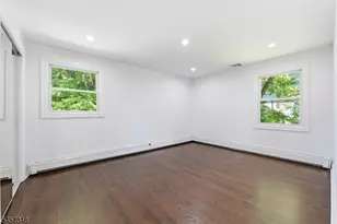 251 W Midland, Paramus, NJ 07652 - Photo 18