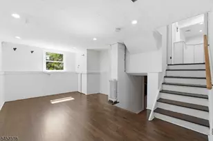251 W Midland, Paramus, NJ 07652 - Photo 22