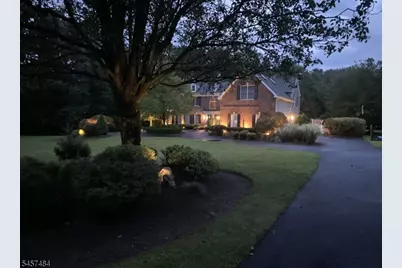 17 Spring Lake Dr, Chester, NJ 07931 - Photo 1