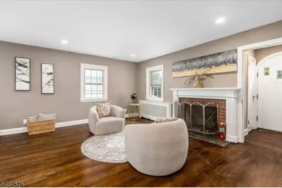 235 River Dr, Elmwood Park, NJ 07407 - Photo 6