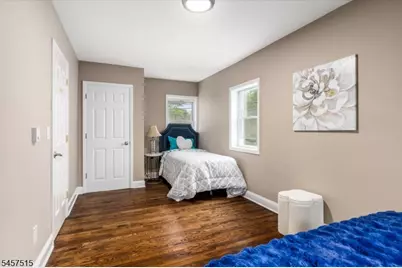 235 River Dr, Elmwood Park, NJ 07407 - Photo 12