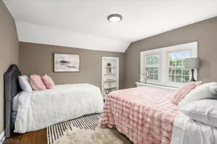 235 River Dr, Elmwood Park, NJ 07407 - Photo 20
