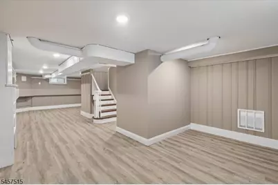 235 River Dr, Elmwood Park, NJ 07407 - Photo 26