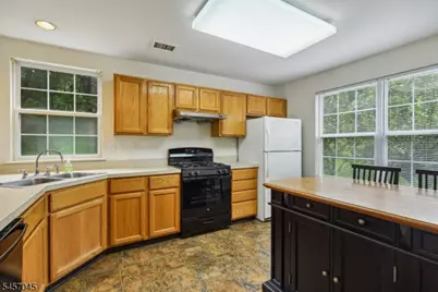 54 Plantation Rd, Readington, NJ 08889 - Photo 14