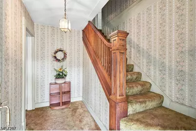 33 Pine St, Cranford Township, NJ 07016 - Photo 4
