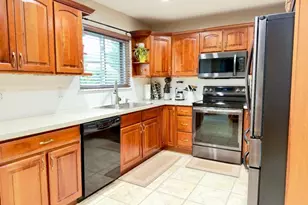 13230 Dell Pl, Stanhope, NJ 07874 - Photo 6