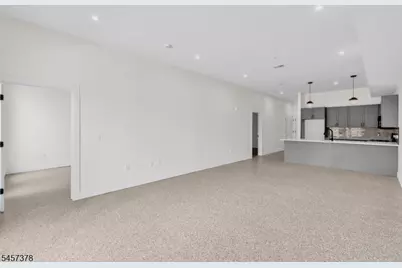 127 South Ave #505, Passaic, NJ 07055 - Photo 4