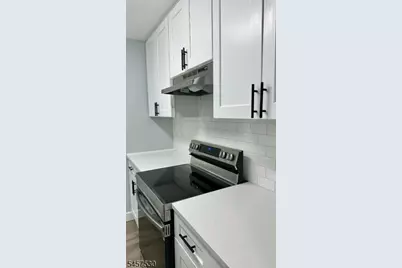 1 Claridge Dr #1000, Verona, NJ 07044 - Photo 4