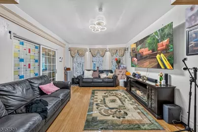 760 Parker St, Newark, NJ 07104 - Photo 12