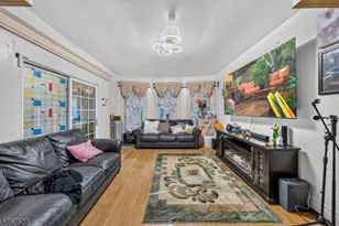 760 Parker St, Newark, NJ 07104 - Photo 12