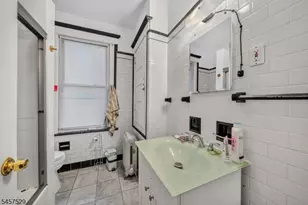 760 Parker St, Newark, NJ 07104 - Photo 24