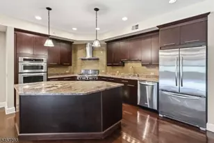 40 W Park Pl Unit, Morristown, NJ 07960 - Photo 2