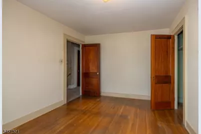 13 Liberty St, Irvington, NJ 07111 - Photo 6