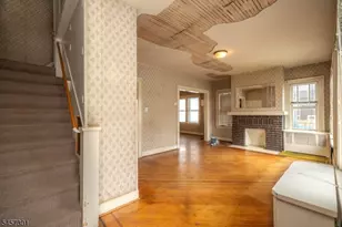 13 Liberty St, Irvington, NJ 07111 - Photo 4