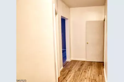9 Emerson Pl, Newark, NJ 07114 - Photo 6