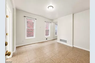 92 Bloomfield Ave #1, Paterson, NJ 07503 - Photo 2