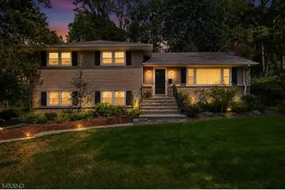 23 Evergreen Dr, Berkeley Heights Township, NJ 07922 - Photo 2
