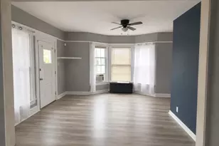206 Bathgate Ave, South Bound Brook Boro, NJ 08880 - Photo 2