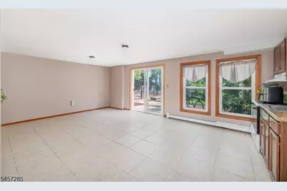 17 Telfer Dr, Vernon, NJ 07418 - Photo 34