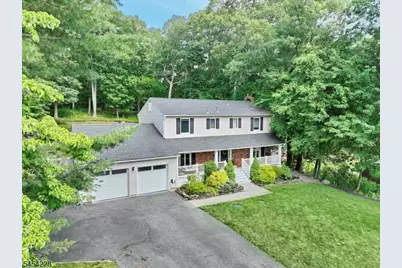 8 Northgate Park, Ringwood, NJ 07456 - Photo 1