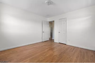 1134 Rivington, Roselle, NJ 07203 - Photo 20