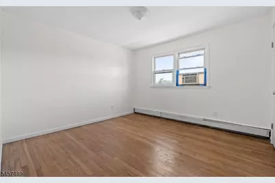 1134 Rivington, Roselle, NJ 07203 - Photo 16