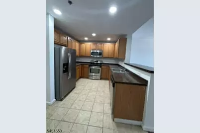 1 Carriage City Plz #1203, Rahway, NJ 07065 - Photo 8
