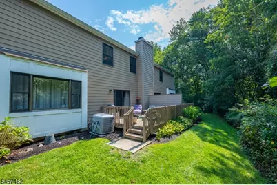 122 Sunrise Dr, Long Hill Township, NJ 07933 - Photo 34