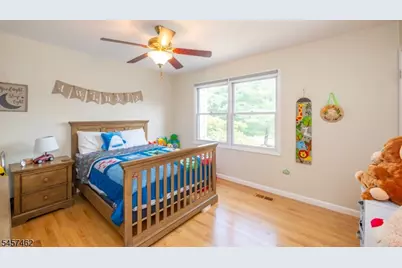 122 Sunrise Dr, Long Hill Township, NJ 07933 - Photo 28