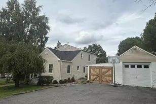 10 Arcata Ln, West Milford, NJ 07480 - Photo 4