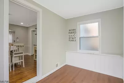 16 Pleasant Ave, Belleville, NJ 07109 - Photo 4