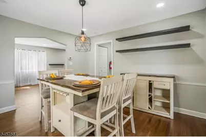 16 Pleasant Ave, Belleville, NJ 07109 - Photo 2