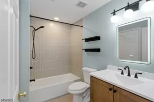 314 Cambridge Dr, Butler, NJ 07405 - Photo 22