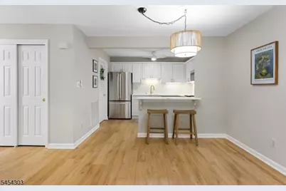 314 Cambridge Dr, Butler, NJ 07405 - Photo 10