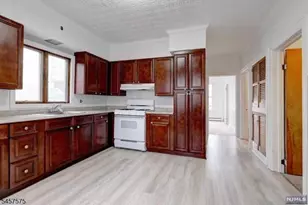 58 Westervelt Ave, Hawthorne, NJ 07506 - Photo 1
