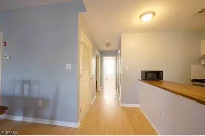 372 Bramhall Ave #101, Jersey City, NJ 07304 - Photo 6