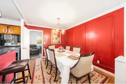 425 Adrianne Ct, Orange, NJ 07050 - Photo 6