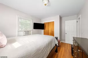 425 Adrianne Ct, Orange, NJ 07050 - Photo 14